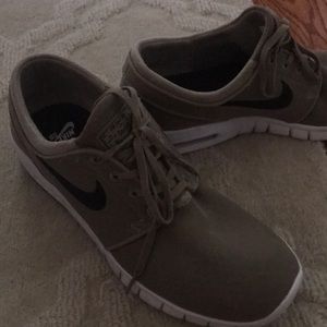 MENS sneakers